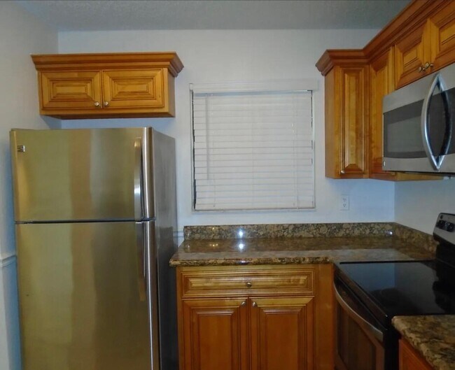 Building Photo - 1421 Windorah Way