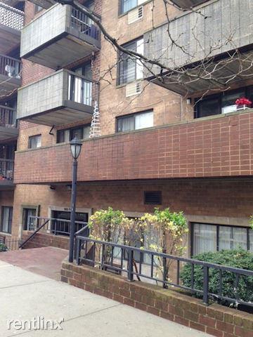 Primary Photo - 140-74 34th Ave