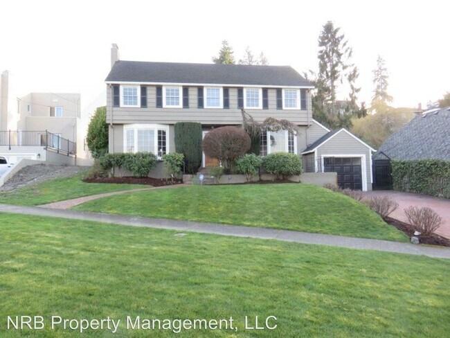 Foto del edificio - 5 br, 3 bath House - 2210 N Tacoma Ave