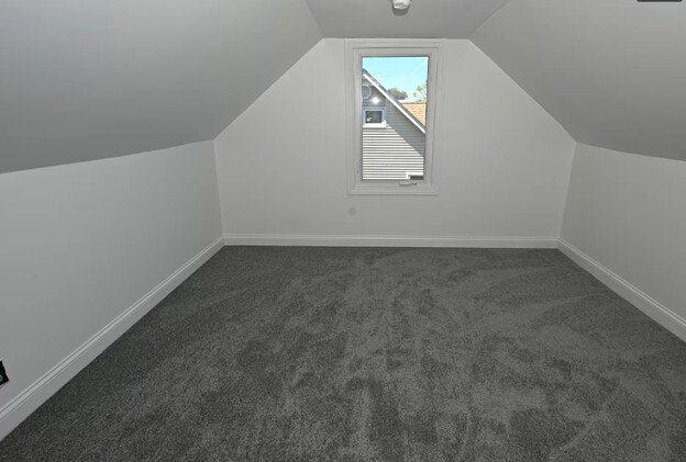 Building Photo - 333 E Village Dr