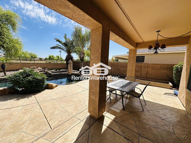 Foto del edificio - 3236 W Vineyard Rd