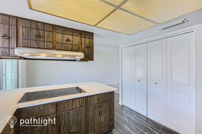 Foto del edificio - 7881 49Th Avenue, Glendale, AZ, 85301