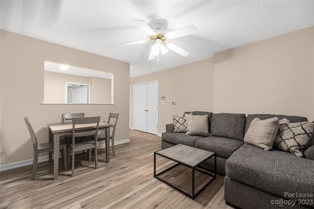 Building Photo - 118 Steam Engine Dr