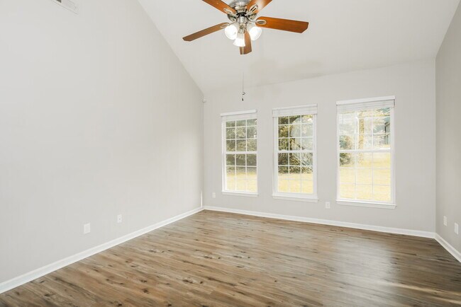 Foto del edificio - 802 Shefford Town Dr