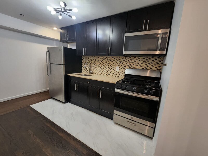 Foto del edificio - 131 B121st St