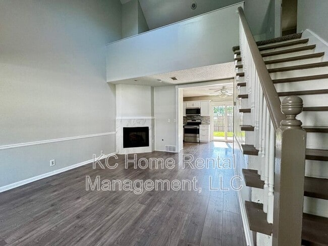 Building Photo - 8592 Perry Ln