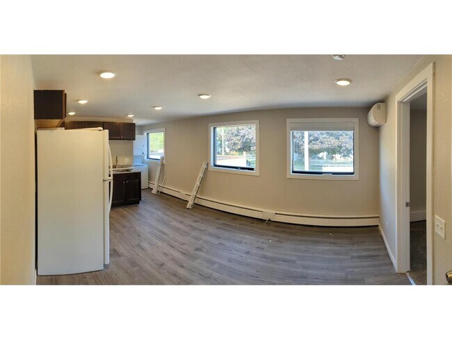 Foto del edificio - 308 4th Ave NW