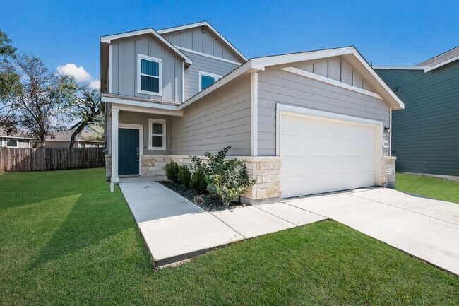 Building Photo - Lovely Rancho Primera Property