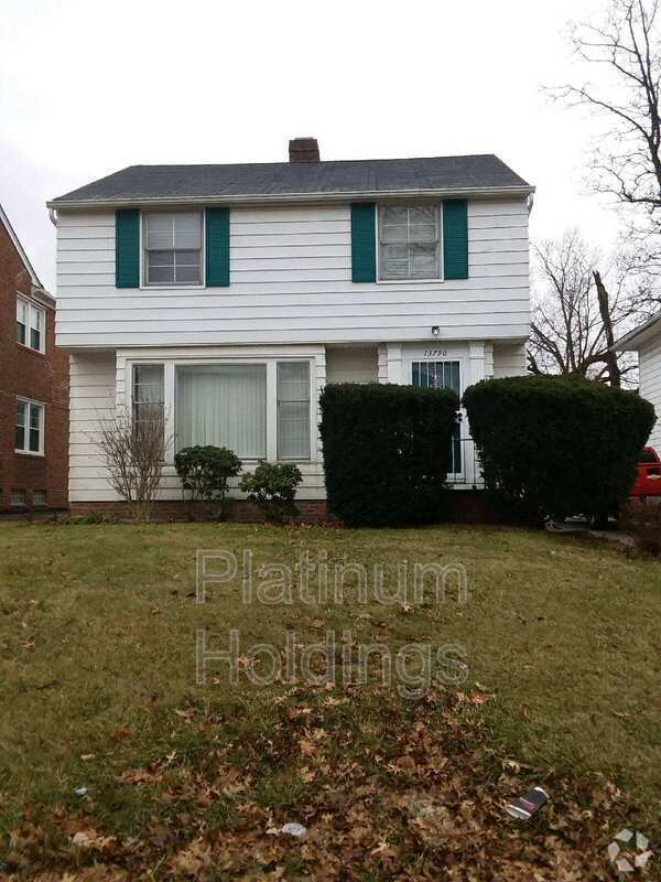 Building Photo - 13790 Cedar Rd