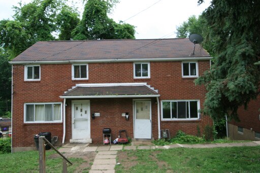 Building Photo - 918 Pentland Dr