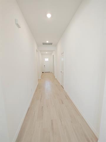 Building Photo - 8328 Catalpa Ln