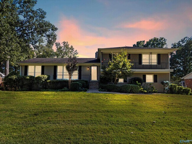 Foto del edificio - 826 Eldorado Ave SE