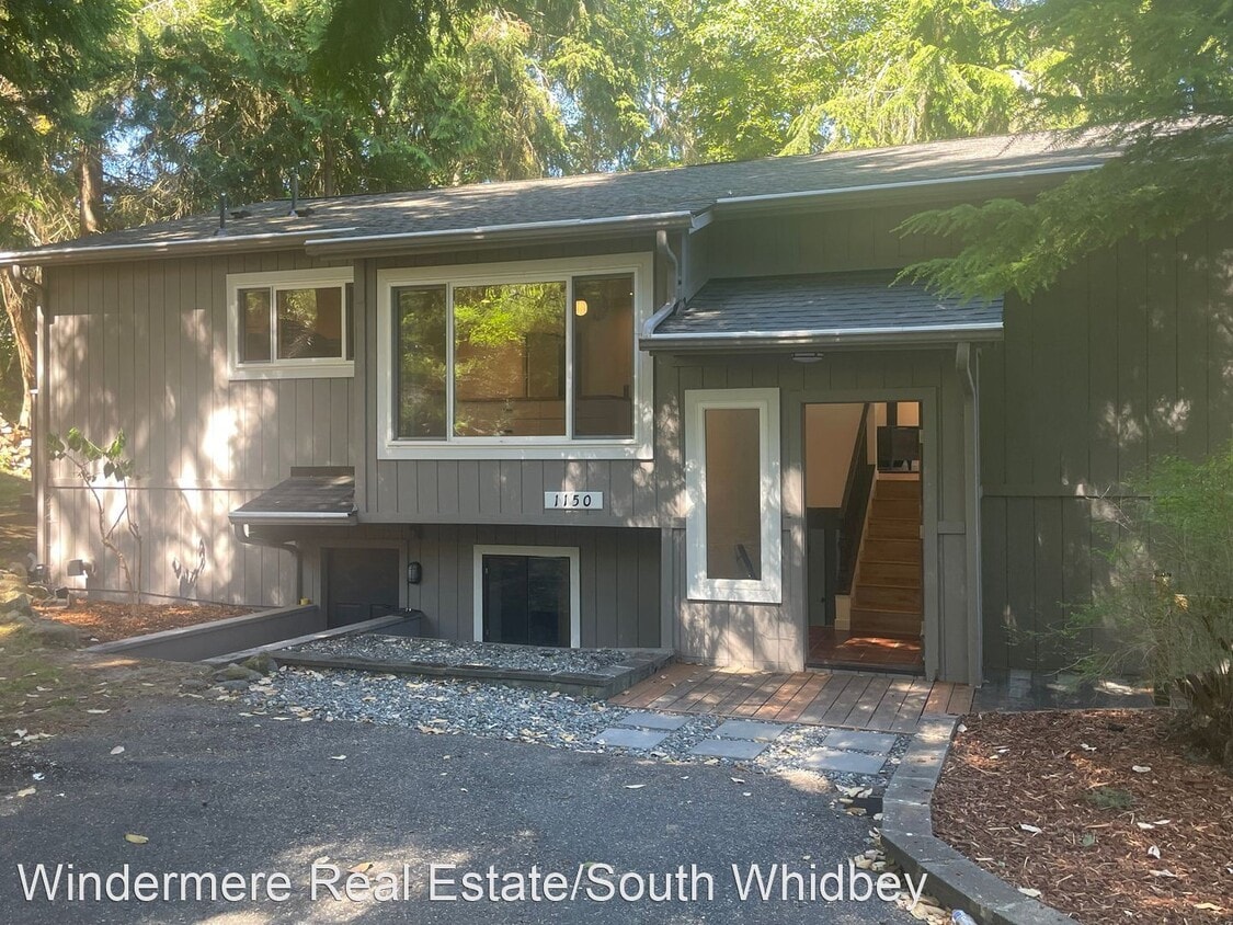 Primary Photo - 2 br, 2.5 bath House - 1150 Secret Pl
