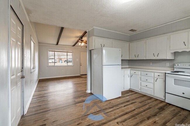 Foto del edificio - 6 Fulmer Ln