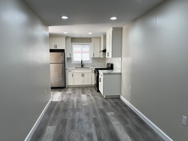 Building Photo - Brand New Three Bedroom and One Bath ADU House for Rent in Pico Rivera