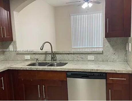 Foto del edificio - 8964 W Flagler St