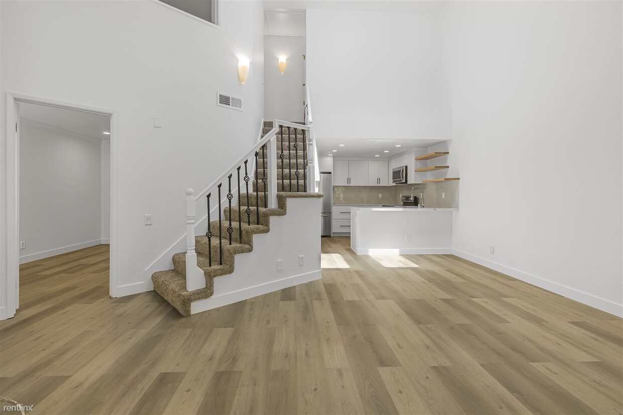 Primary Photo - 2 br, 2 bath Townhome - 2562 Yerba Bank Court