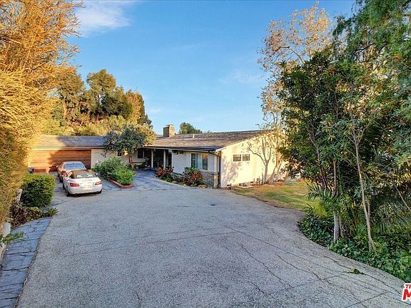 Building Photo - 20773 Big Rock Dr