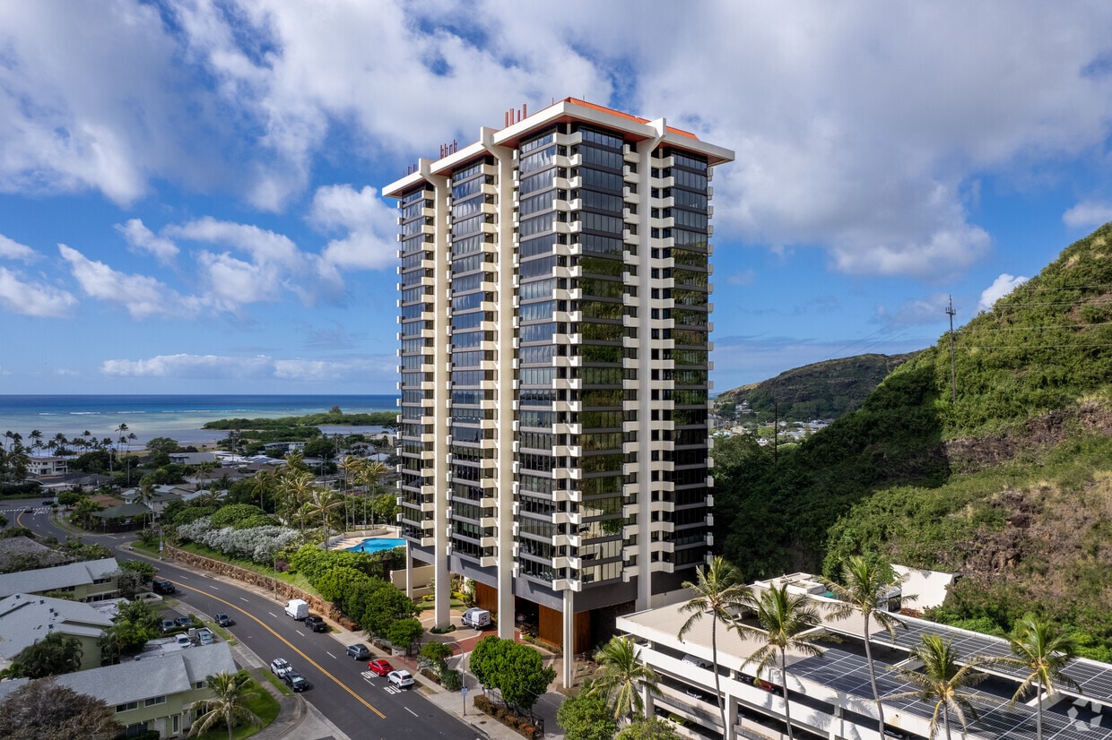 Primary Photo - Mount Terrace Condominiums