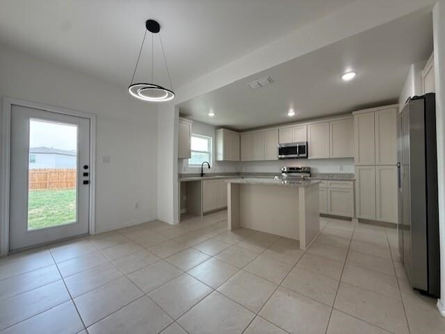 Building Photo - 3510 Pascual De Leon