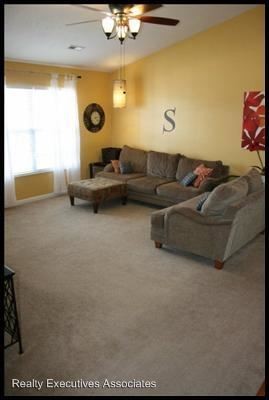 Building Photo - 3 br, 2 bath House - 1814 Tillery Square Lane