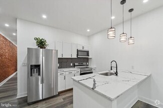 Building Photo - 3660 N Marvine St