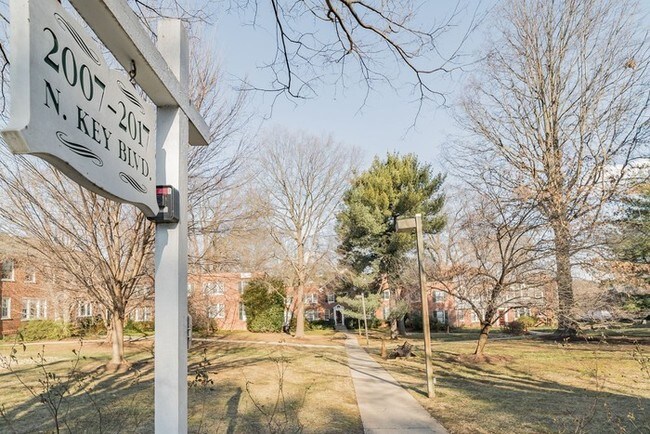 Building Photo - 2007 Key Blvd