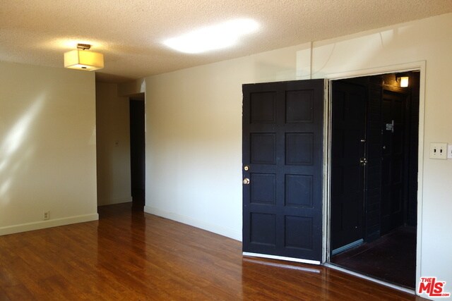 Building Photo - 4635 Prospect Ave