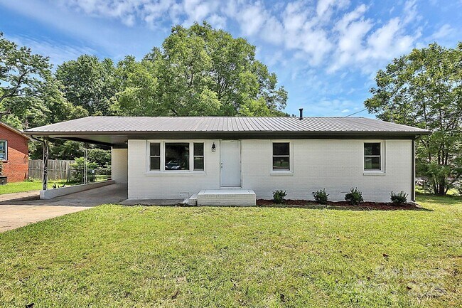 Foto del edificio - 1433 Edgewood Rd