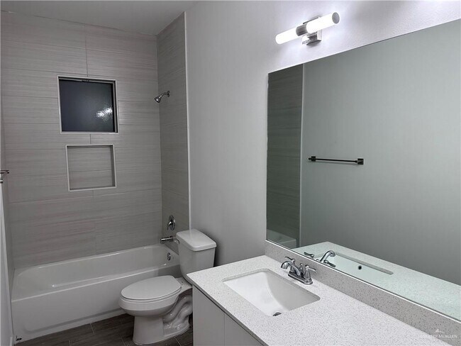 Building Photo - 1403 Marcela Dr