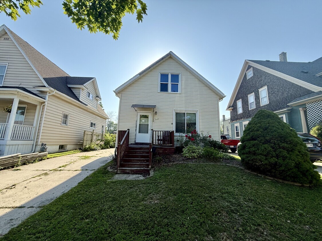 Foto principal - 1126 S 17th St