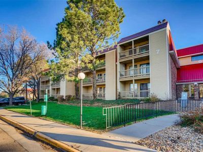 Photo - 14740 E Kentucky Dr Apartment