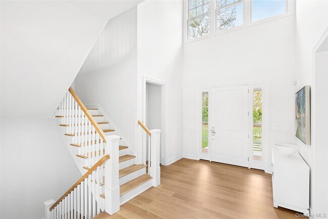 Building Photo - 165 Oneck Ln