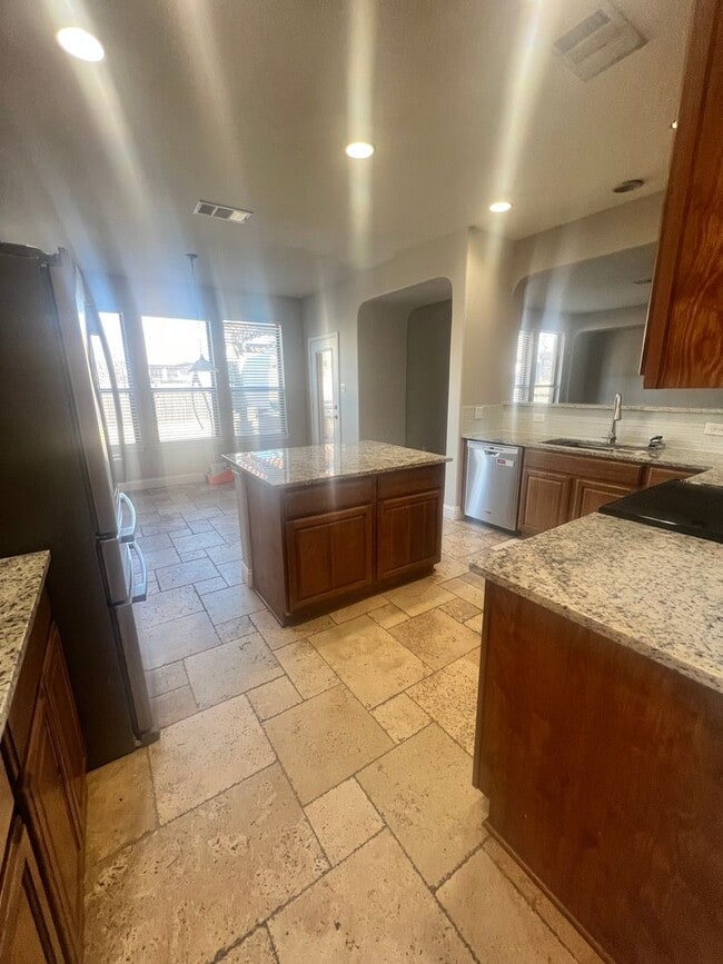 Foto del edificio - Rare Huge 5 Bedroom in Leander, TX