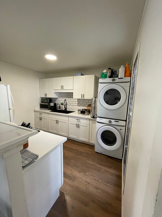 Building Photo - 98939 Noelani St