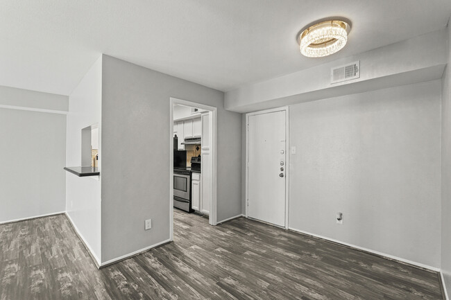 Foto del edificio - 4645 Wild Indigo St