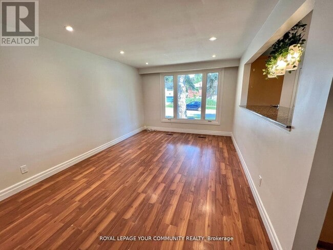 Building Photo - 94 Kulpin Ave