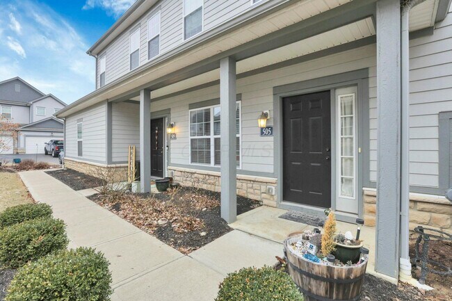Foto del edificio - 505 Wintergreen Wy
