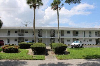 Building Photo - 3900 Roxane Blvd