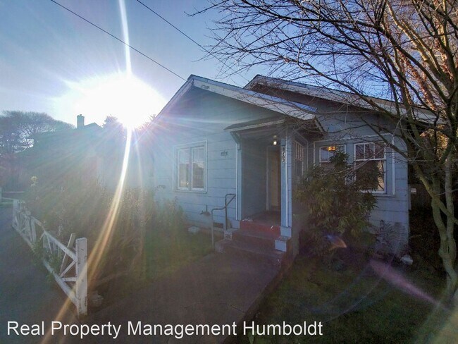 Building Photo - 2 br, 1 bath House - 1763 H Street