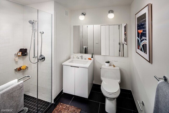 Building Photo - 2 br, 2 bath House - 45 Hoyt St 24J
