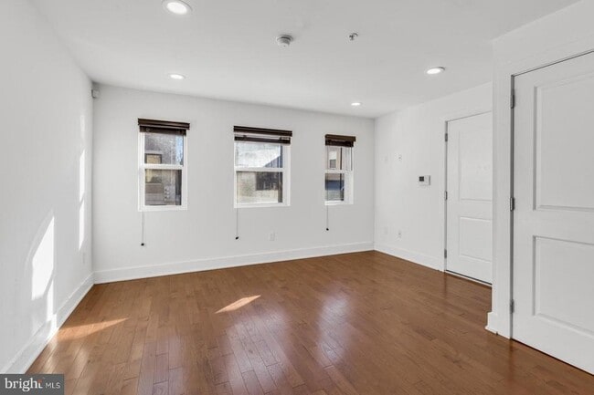 Foto del edificio - 1228 N 25th St