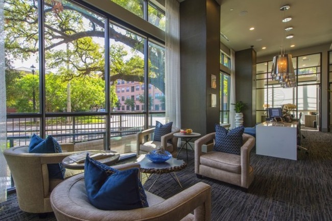 Leasing Office - Midtown Houston Living