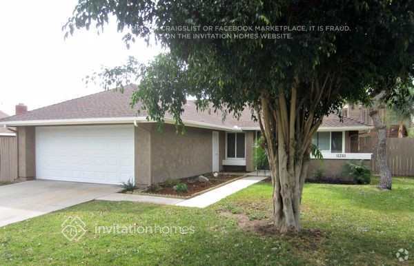 Building Photo - 11210 Lorenzo Dr