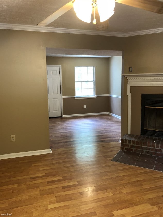 Primary Photo - 3 br, 2 bath House - 1220 Gunbarrel Road