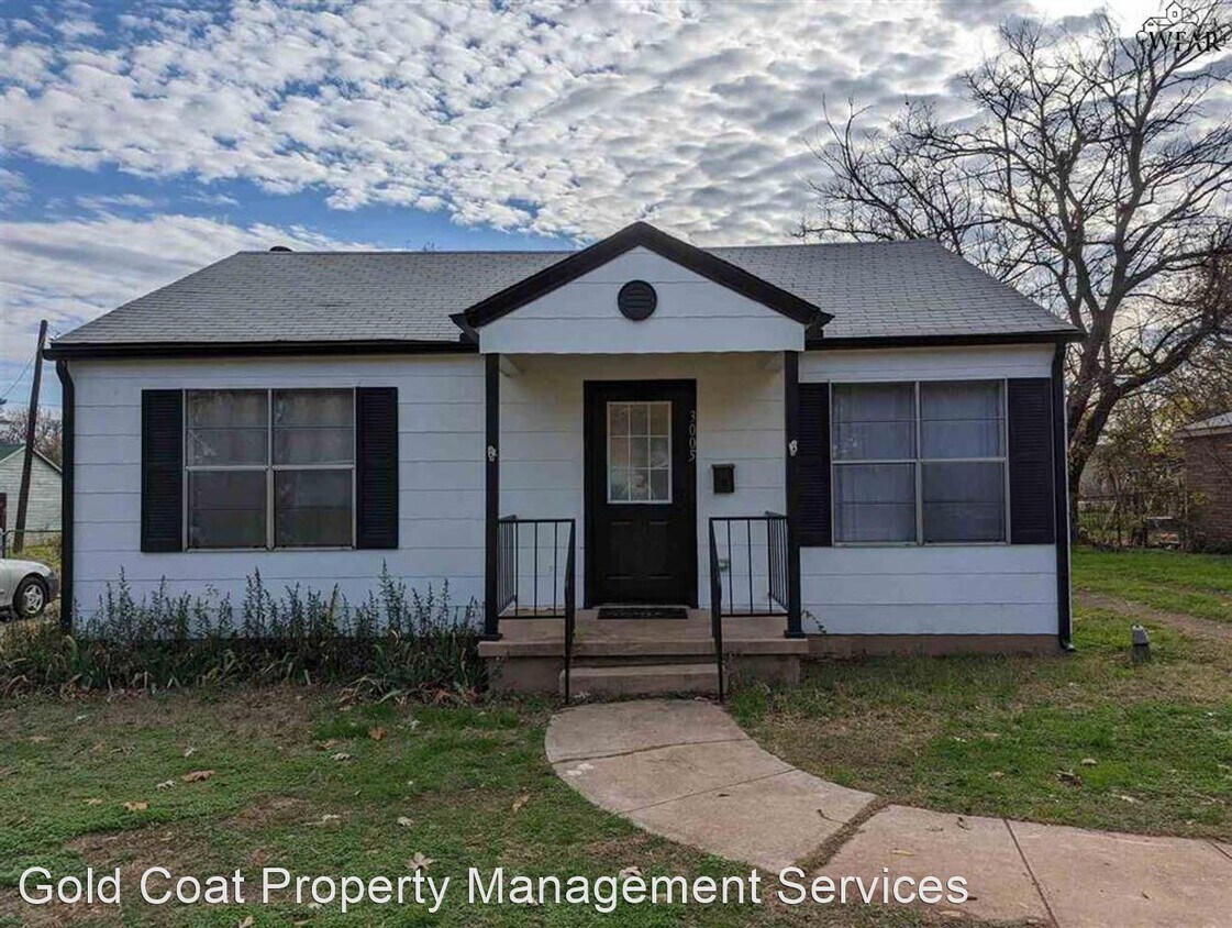 2 br, 1 bath House 3005 Kessler Blvd House Rental in Wichita Falls