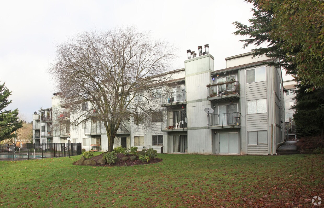 Foto del edificio - SouthCenter View Condominium