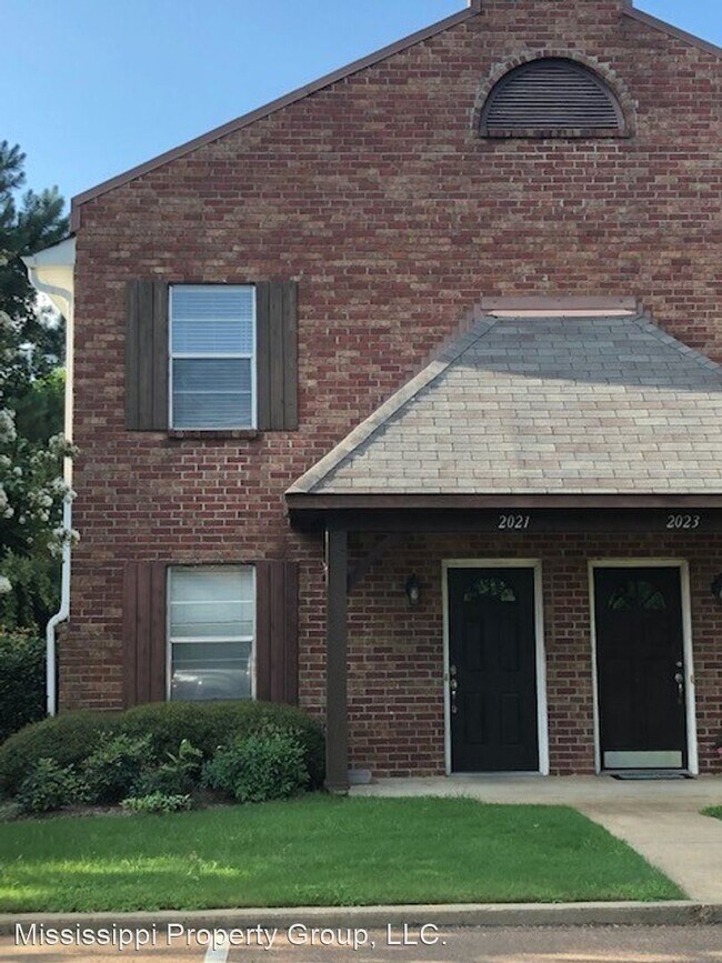 Building Photo - 2 br, 2.5 bath House - 2021 Dundee Street