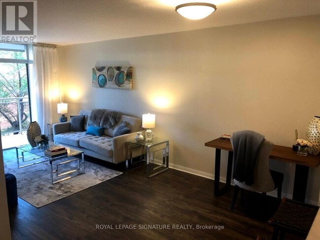 Building Photo - 650 Lawrence Ave W