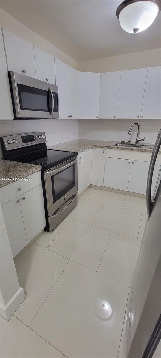 Foto del edificio - 6970 NW 186th St